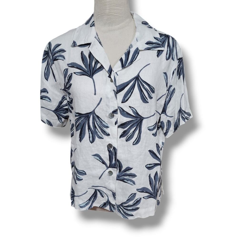 CLIO Linen Button Down Simple Floral Blouse